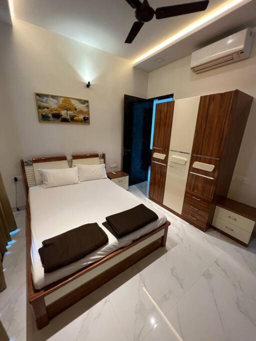 Stayhaven Starmount 4Bhk & Pool ムンバイ エクステリア 写真