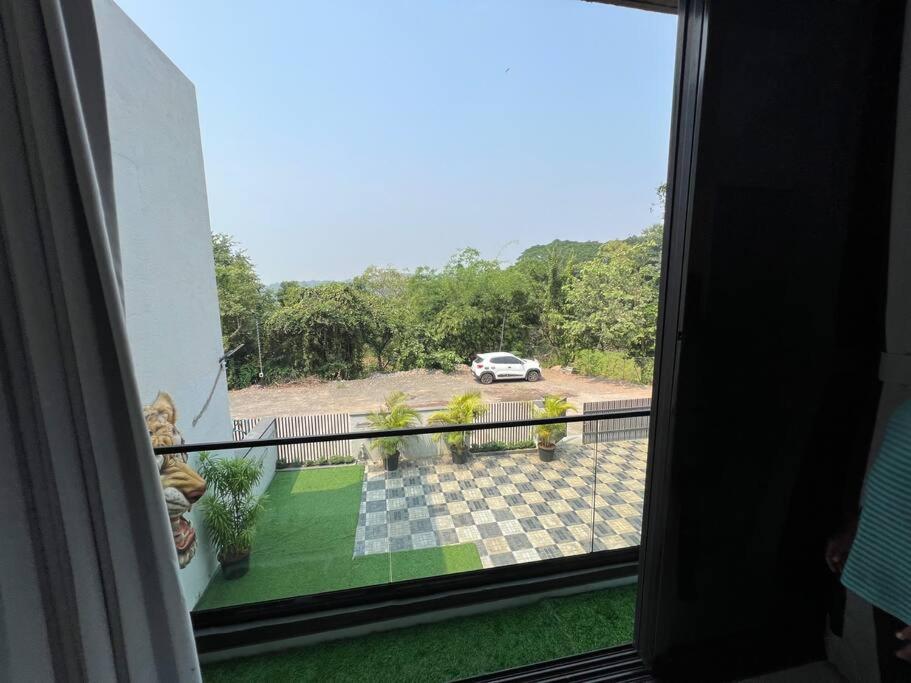 Stayhaven Starmount 4Bhk & Pool ムンバイ エクステリア 写真